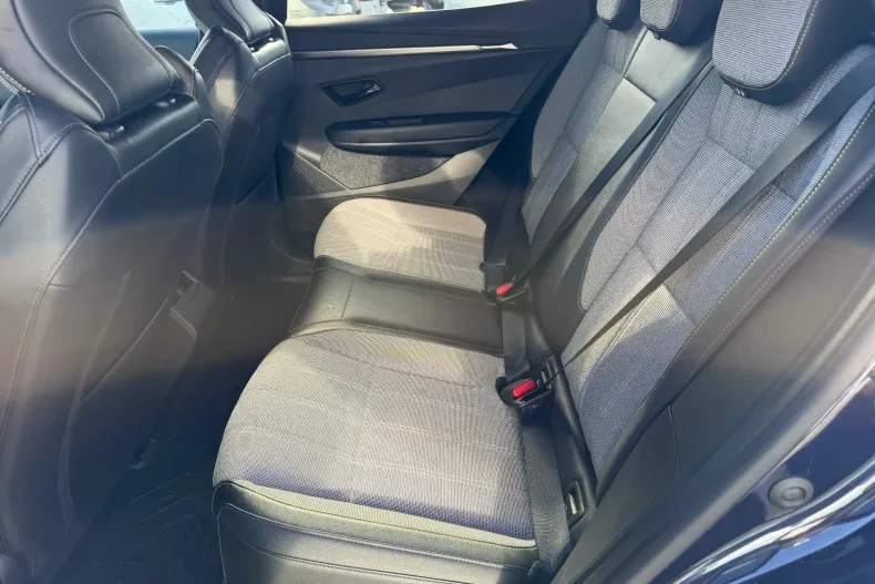 Renault Megane din 2022 cu 38.750 km - oferta REN185332 - foto 8