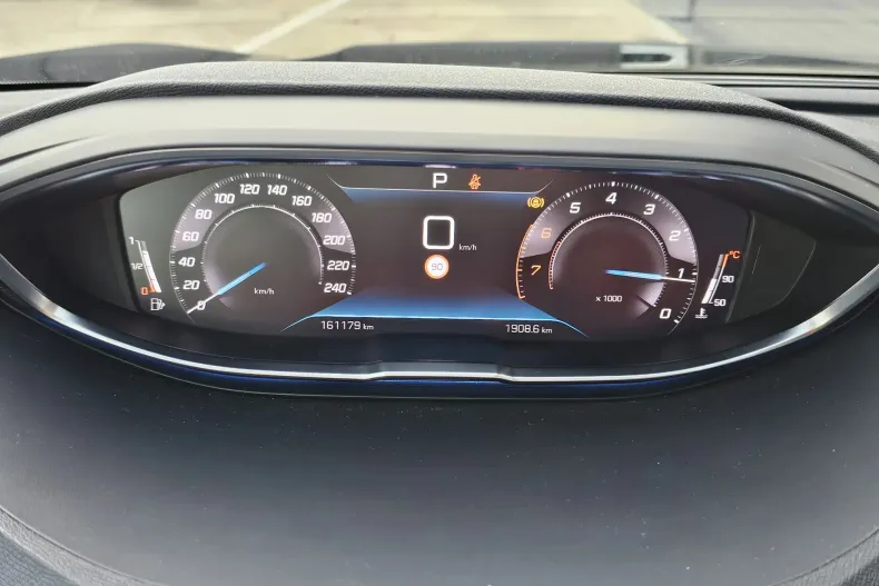 Peugeot 5008 din 2023 cu 161.500 km - oferta PEU185333 - foto 27