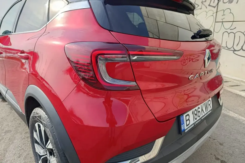 Renault Captur din 2023 cu 89.699 km - oferta REN185334 - foto 9