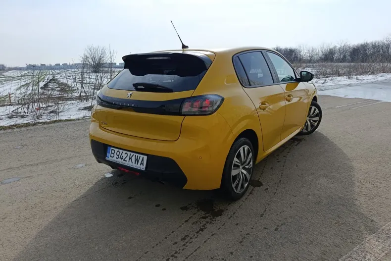 Peugeot 208 din 2023 cu 78.039 km - oferta PEU185336 - foto 5