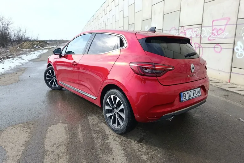 Renault Clio din 2023 cu 80.191 km - oferta REN185337 - foto 8