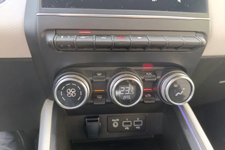 Renault Clio din 2023 cu 80.191 km - oferta REN185337 - foto 20