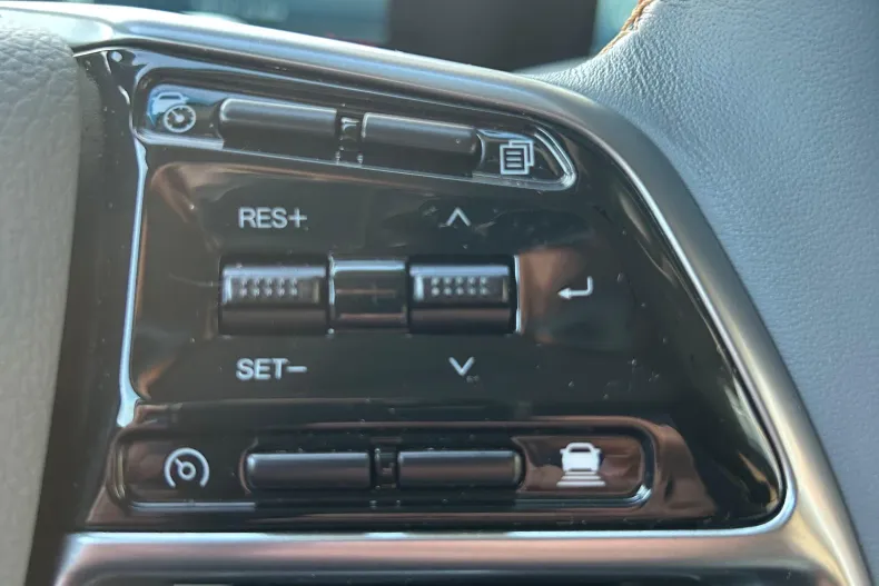 Ssangyong Torres din 2025 cu 2.500 km - oferta SSA185339 - foto 17