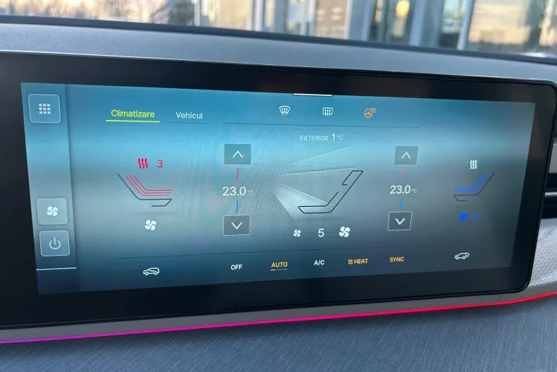 Ssangyong Torres din 2025 cu 2.500 km - oferta SSA185339 - foto 24