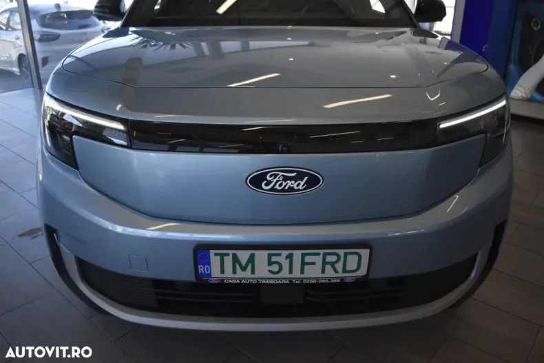Ford Explorer din 2025 cu 5.000 km - oferta FOR185340 - foto 8