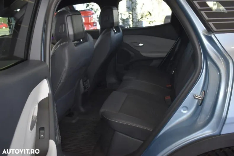 Ford Explorer din 2025 cu 5.000 km - oferta FOR185340 - foto 17