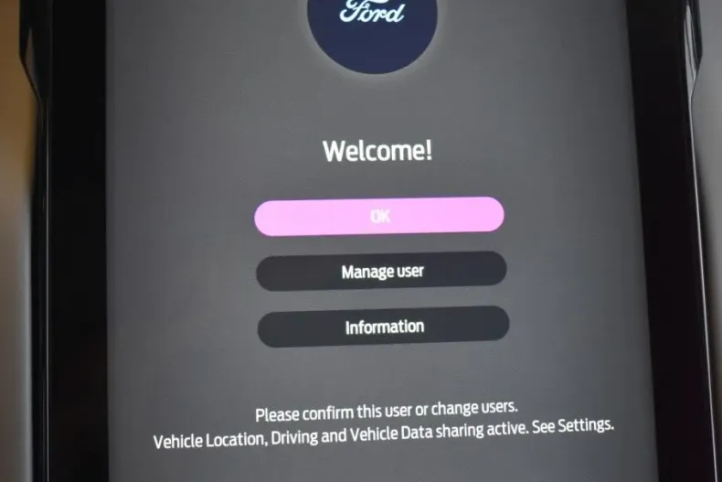 Ford Explorer din 2025 cu 5.000 km - oferta FOR185340 - foto 22