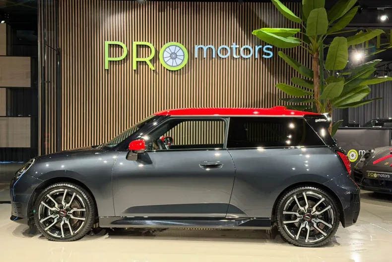 MINI Cooper SE din 2024 cu 31.500 km - oferta MIN185346 - foto 9