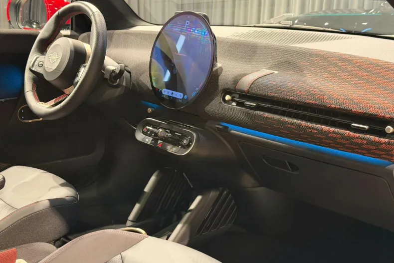 MINI Cooper SE din 2024 cu 31.500 km - oferta MIN185346 - foto 21