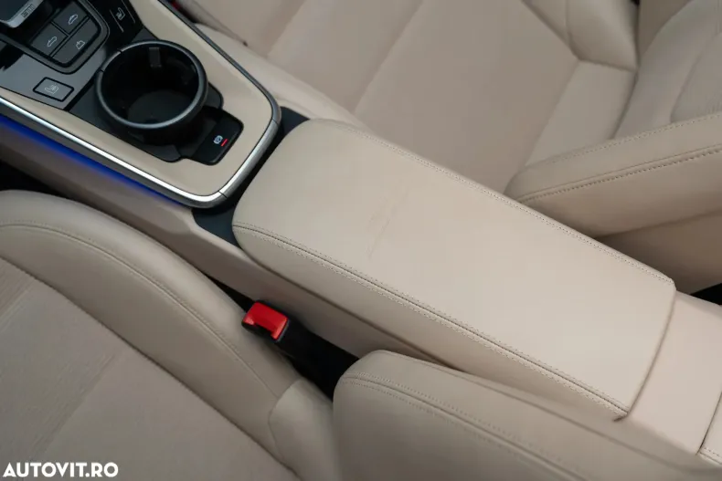 Porsche 911 din 2023 cu 11.700 km - oferta POR185353 - foto 8