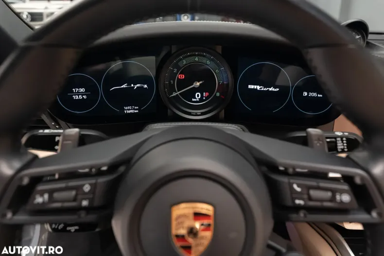 Porsche 911 din 2023 cu 11.700 km - oferta POR185353 - foto 12