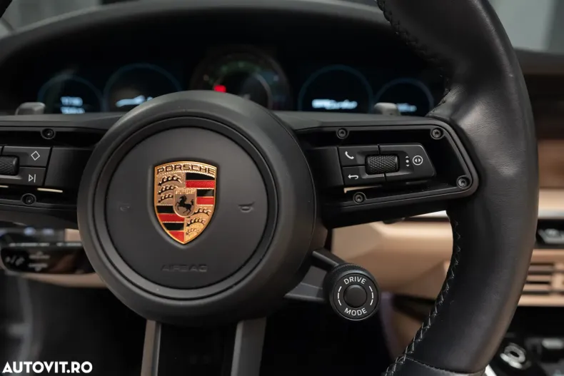 Porsche 911 din 2023 cu 11.700 km - oferta POR185353 - foto 32