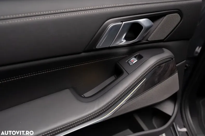 BMW X7 (Seria X) din 2024 cu 21.100 km - oferta BMW185356 - foto 6