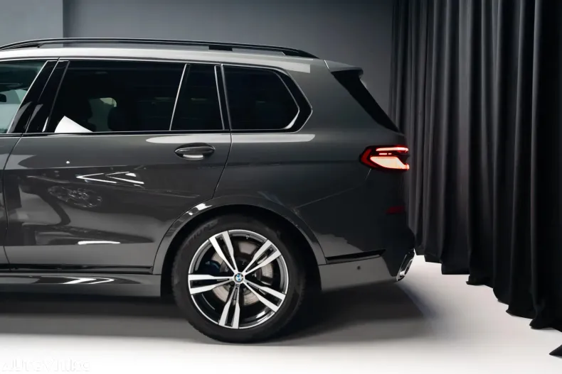 BMW X7 (Seria X) din 2024 cu 21.100 km - oferta BMW185356 - foto 11