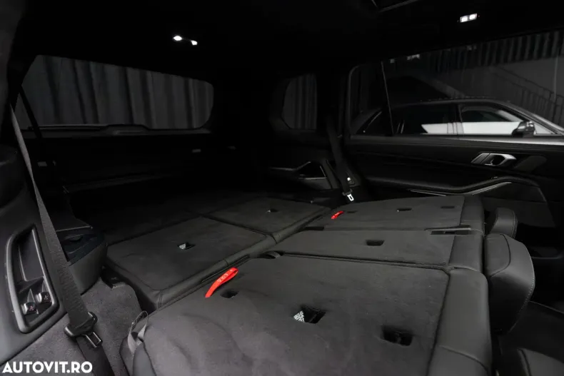 BMW X7 (Seria X) din 2024 cu 21.100 km - oferta BMW185356 - foto 18