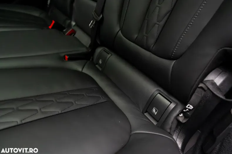 BMW X7 (Seria X) din 2024 cu 21.100 km - oferta BMW185356 - foto 23