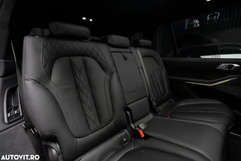 BMW X7 (Seria X) din 2024 cu 21.100 km - oferta BMW185356 - foto 26