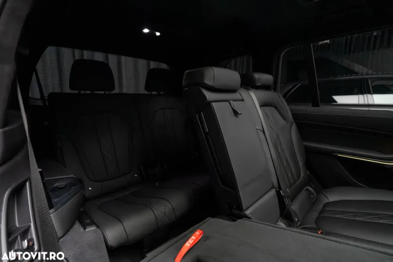 BMW X7 (Seria X) din 2024 cu 21.100 km - oferta BMW185356 - foto 27