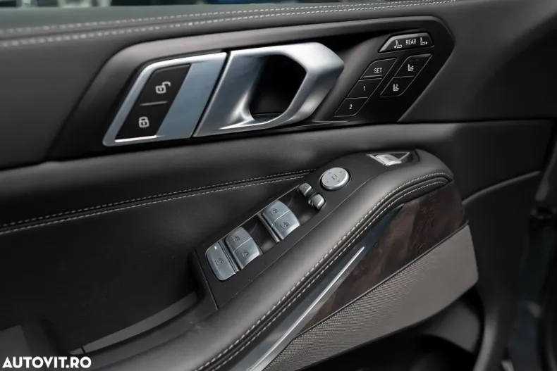 BMW X7 (Seria X) din 2024 cu 21.100 km - oferta BMW185356 - foto 29