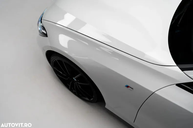 BMW Seria 3 din 2024 cu 24.400 km - oferta BMW185357 - foto 24