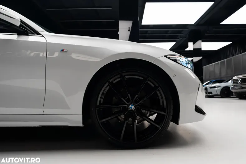 BMW Seria 3 din 2024 cu 24.400 km - oferta BMW185357 - foto 28