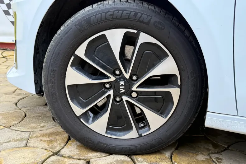 Kia Ceed din 2021 cu 117.500 km - oferta KIA185368 - foto 14