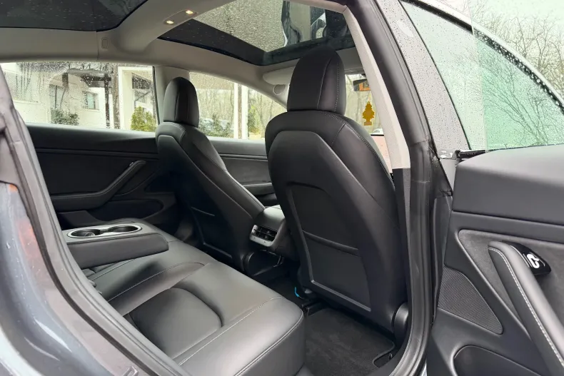 Tesla Model 3 din 2020 cu 93.800 km - oferta TES185370 - foto 18