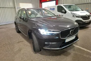 Volvo XC60 din 2023 - oferta VOL185377