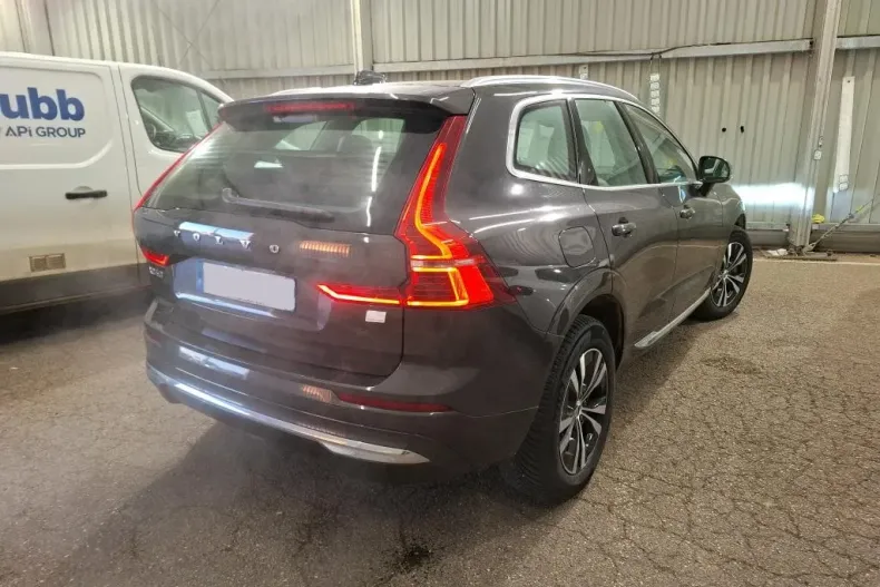 Volvo XC60 din 2023 cu 57.325 km - oferta VOL185377 - foto 5