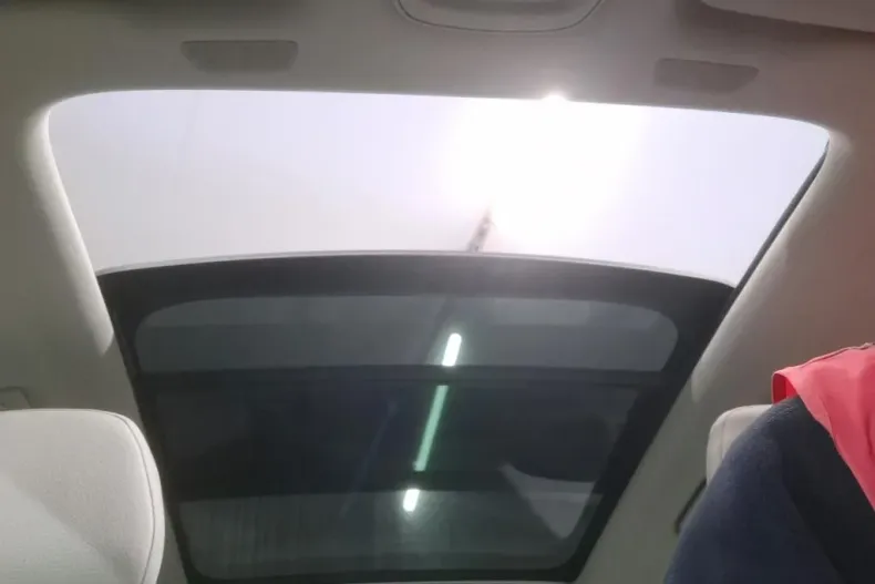 Volvo XC60 din 2023 cu 57.325 km - oferta VOL185377 - foto 8