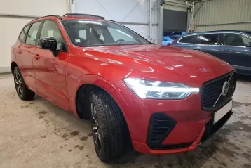 Volvo XC60 din 2021 - oferta VOL185379