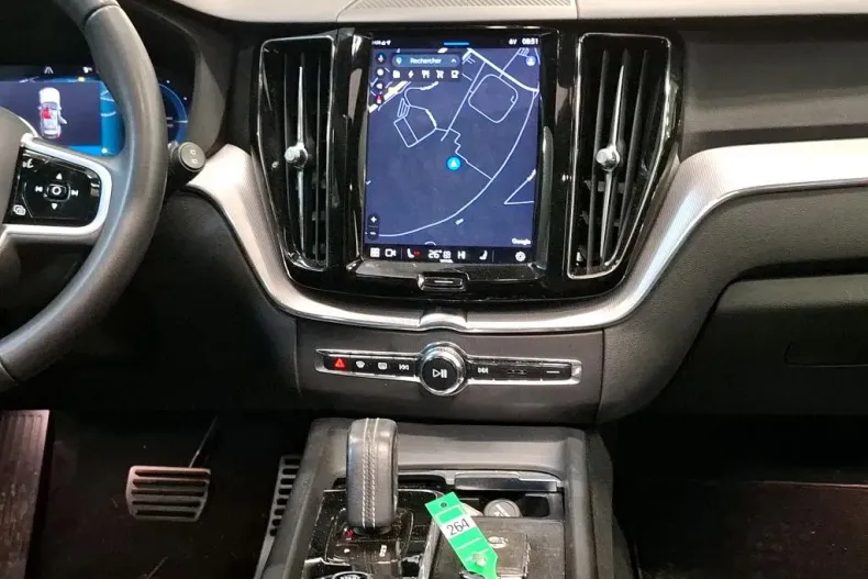 Volvo XC60 din 2021 cu 62.733 km - oferta VOL185379 - foto 7