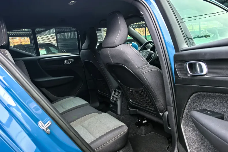 Volvo XC40 din 2022 cu 130.041 km - oferta VOL185392 - foto 14