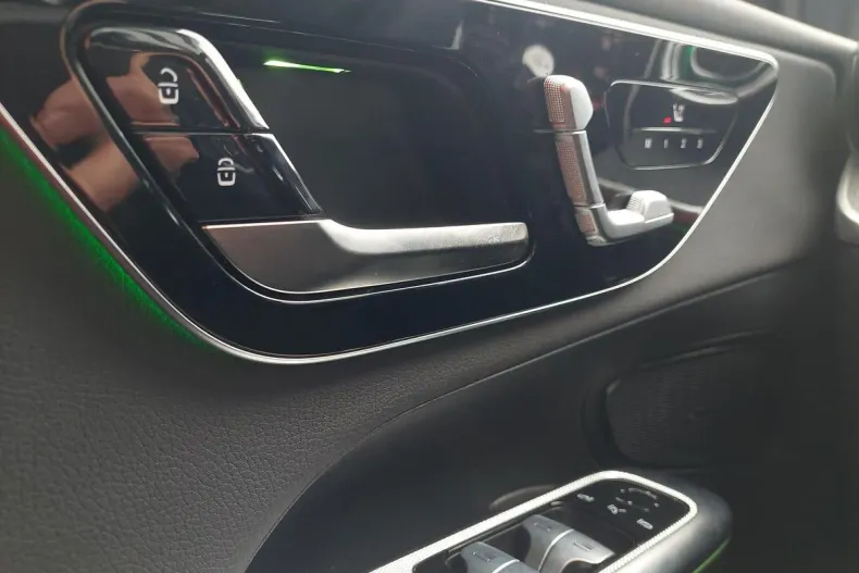 Mercedes-Benz GLC Coupe din 2025 cu 19.406 km - oferta MER185399 - foto 17