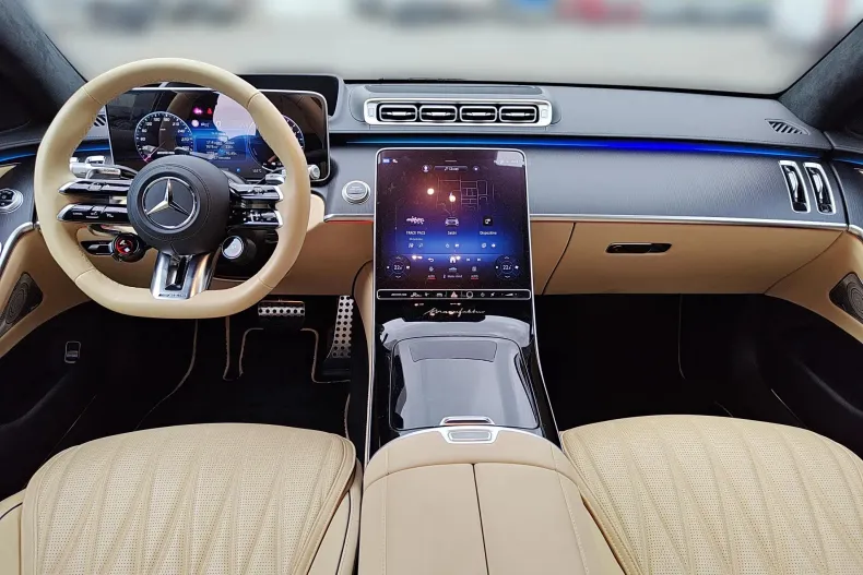 Mercedes-Benz S 63 AMG (Clasa S) din 2024 cu 16.500 km - oferta MER185404 - foto 8