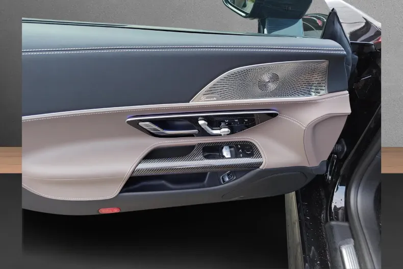 Mercedes-Benz AMG GT (Clasa GT) din 2025 cu 11.245 km - oferta MER185406 - foto 17