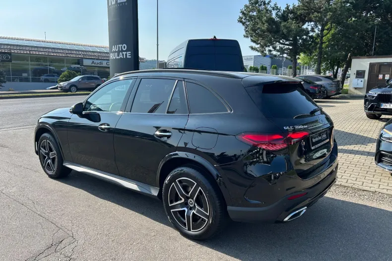Mercedes-Benz GLC din 2023 cu 29.631 km - oferta MER185410 - foto 6