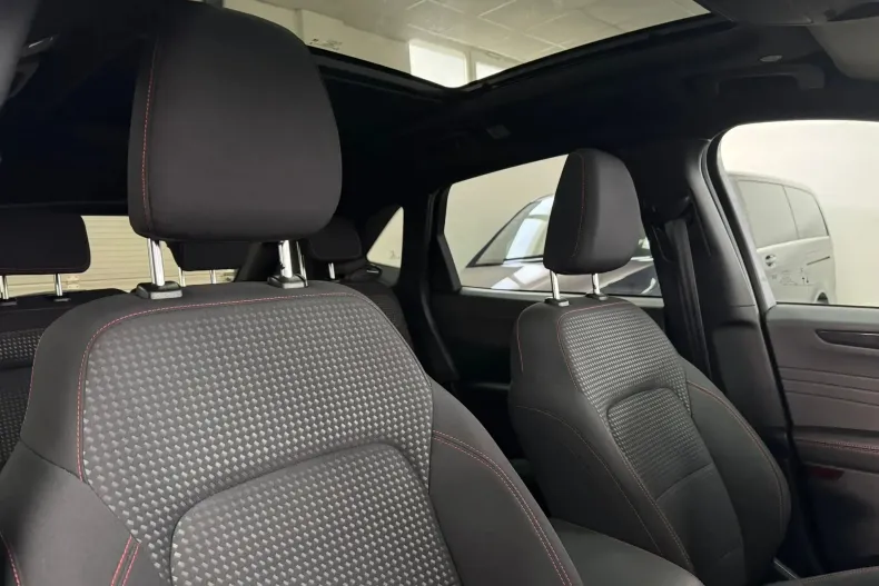 Ford Kuga din 2022 cu 16.900 km - oferta FOR185411 - foto 18