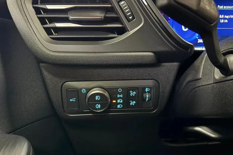 Ford Kuga din 2022 cu 16.900 km - oferta FOR185411 - foto 29