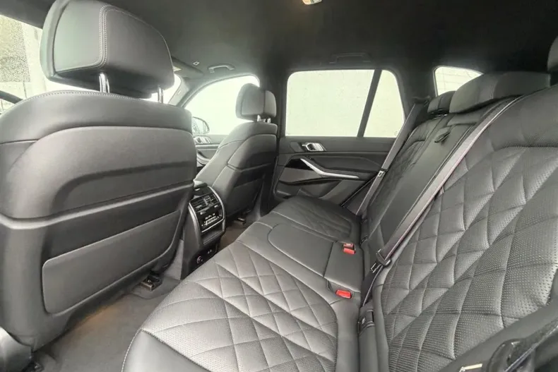 BMW X5 (Seria X) din 2025 cu 15.502 km - oferta BMW185413 - foto 21