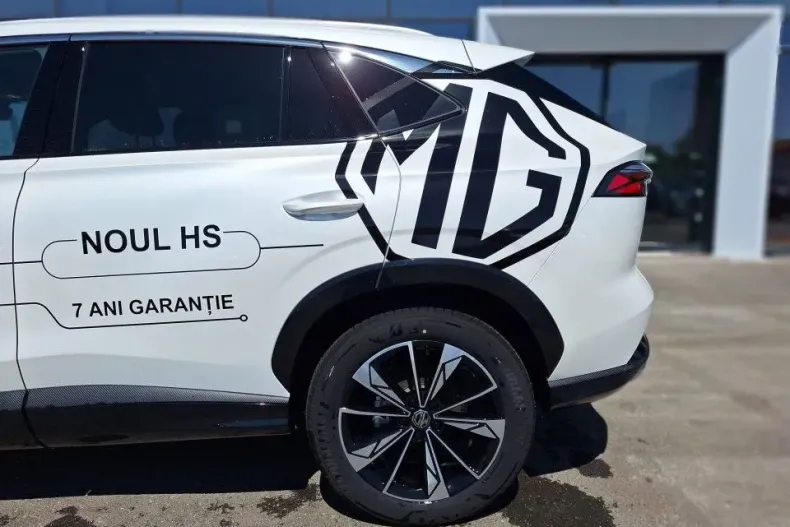 MG HS din 2024 cu 1.800 km - oferta MG0185416 - foto 10