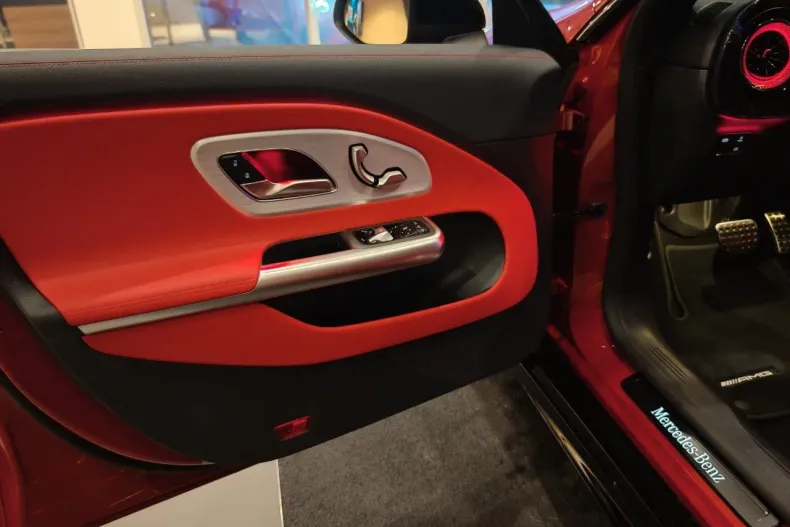 Mercedes-Benz CLA (Clasa CLA) din 2025 cu 1 km - oferta MER185434 - foto 20