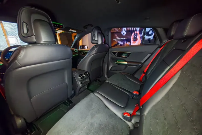 Mercedes-Benz GLC Coupe din 2025 cu 1 km - oferta MER185435 - foto 16