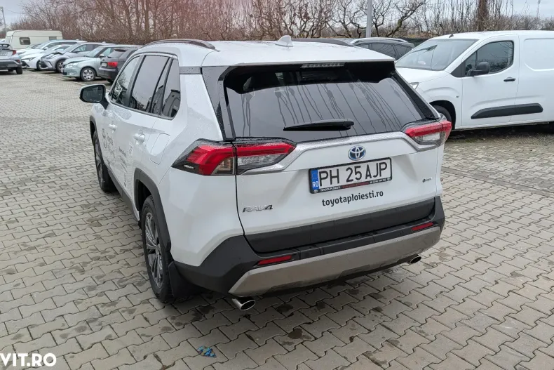 Toyota RAV4 din 2025 cu 5.000 km - oferta TOY185437 - foto 5