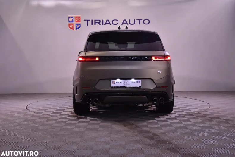 Land Rover Range Rover Sport din 2024 cu 27.576 km - oferta LAN185438 - foto 4