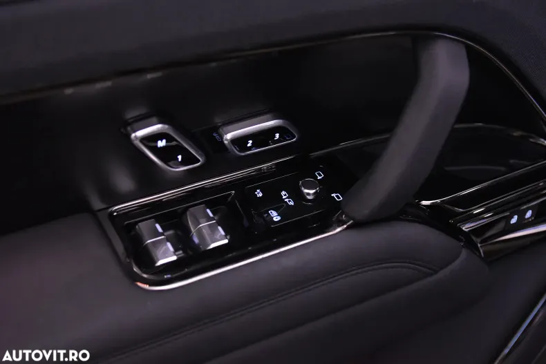 Land Rover Range Rover Sport din 2024 cu 27.576 km - oferta LAN185438 - foto 13