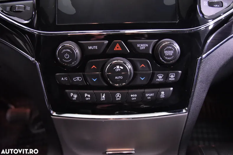 Jeep Grand Cherokee din 2020 cu 126.842 km - oferta JEE185449 - foto 18