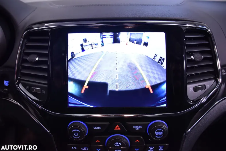 Jeep Grand Cherokee din 2020 cu 126.842 km - oferta JEE185449 - foto 19