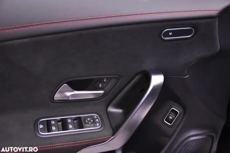 Mercedes-Benz CLA (Clasa CLA) din 2025 cu 5.407 km - oferta MER185450 - foto 14