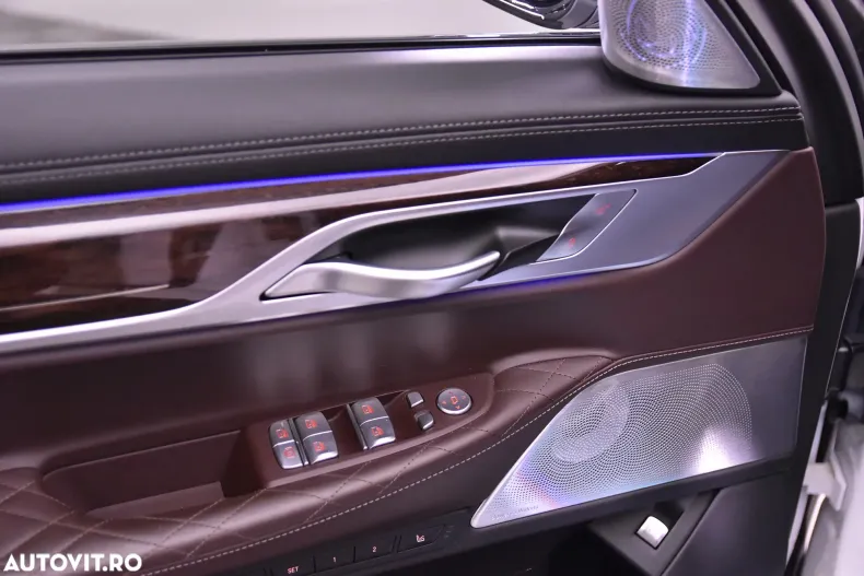 BMW Seria 7 din 2021 cu 106.624 km - oferta BMW185451 - foto 14